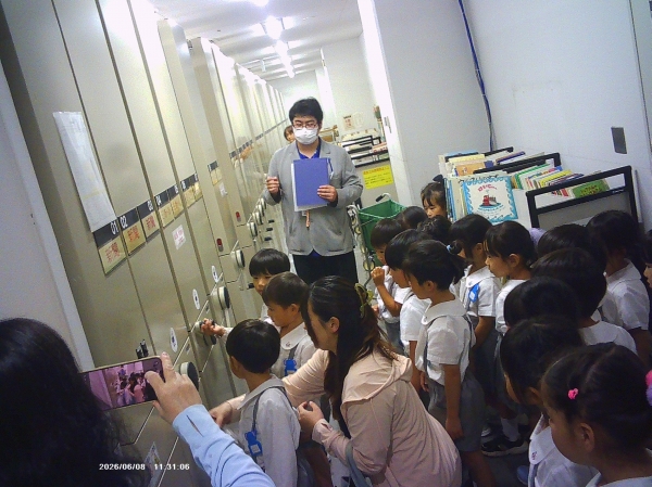【報告】市立 『ワカマツ幼稚園 図書館見学会』