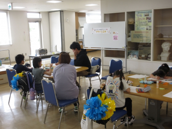 4月26日(土) あつまれ!放課後子どもクラブ「プラバン工作」を開催しました。