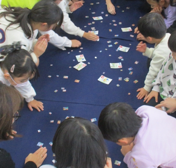 第8回 「よしかわ発見‼かるた」『かるたDEタッチ』を開催しました。